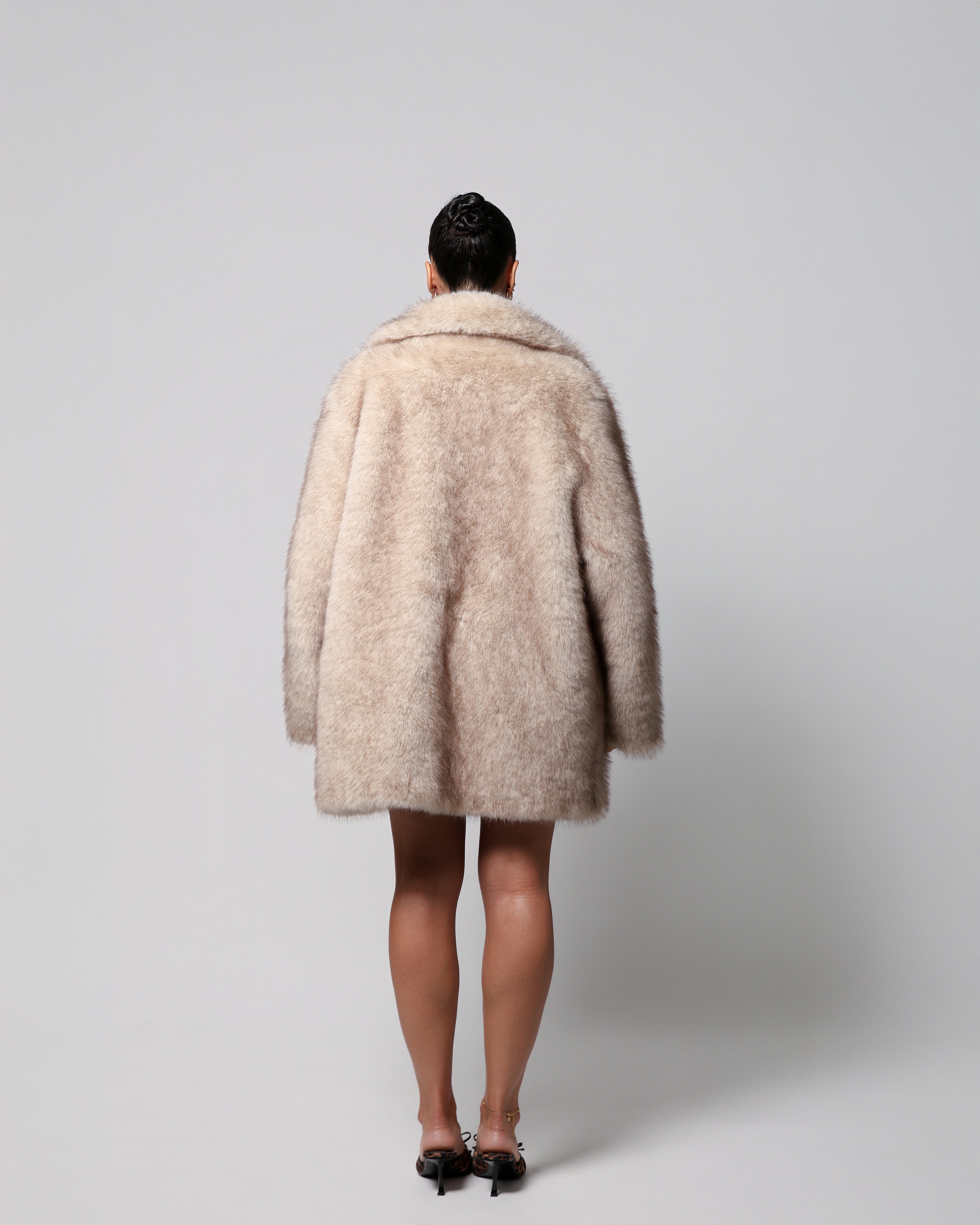 LUISA COAT - WOLF
